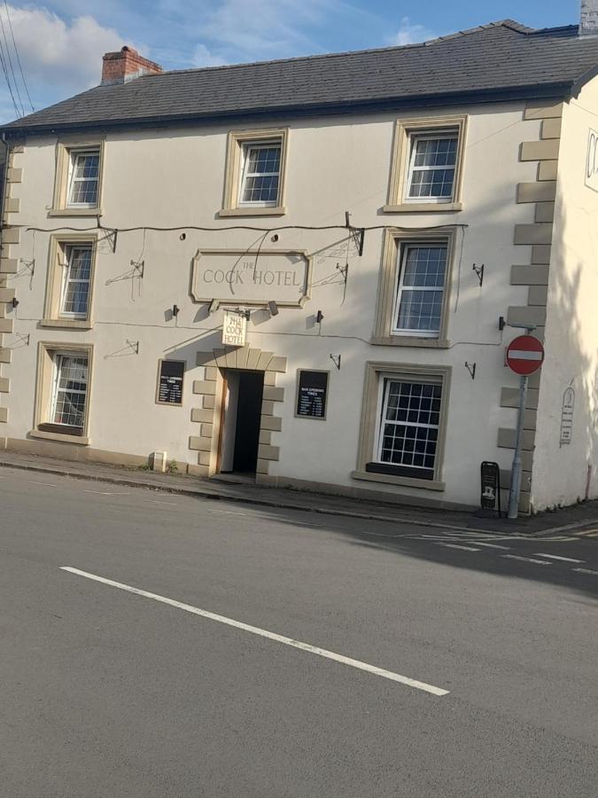 Bronllys The Cock Hotel מראה חיצוני תמונה